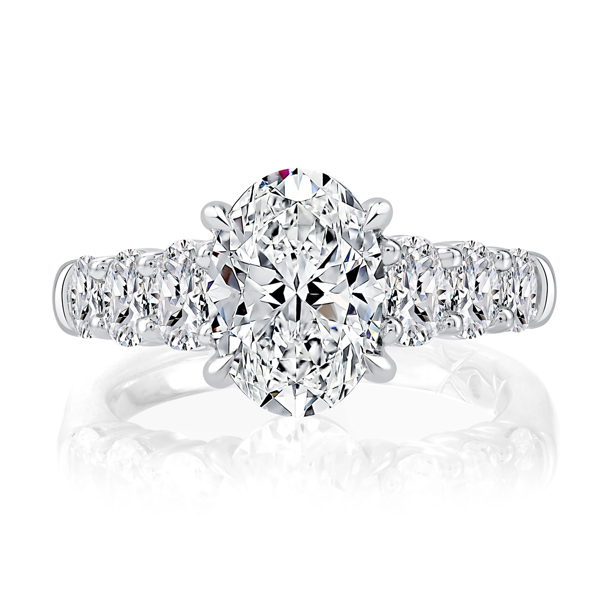 A. Jaffe Engagement Rings in White Gold containing Diamond MECOV2926L/300