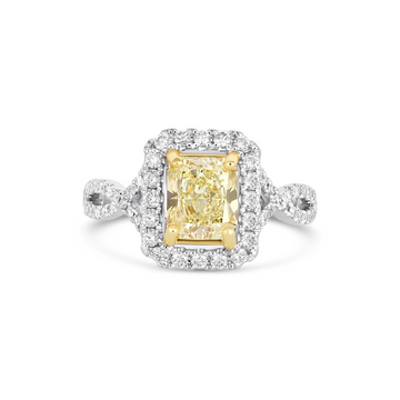 Engagement Collections Engagement Rings in Platinum/Palladium containing Diamond 438744