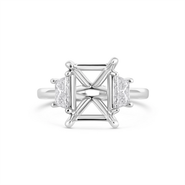 Engagement Collections Engagement Rings in Platinum/Palladium containing Diamond 444120