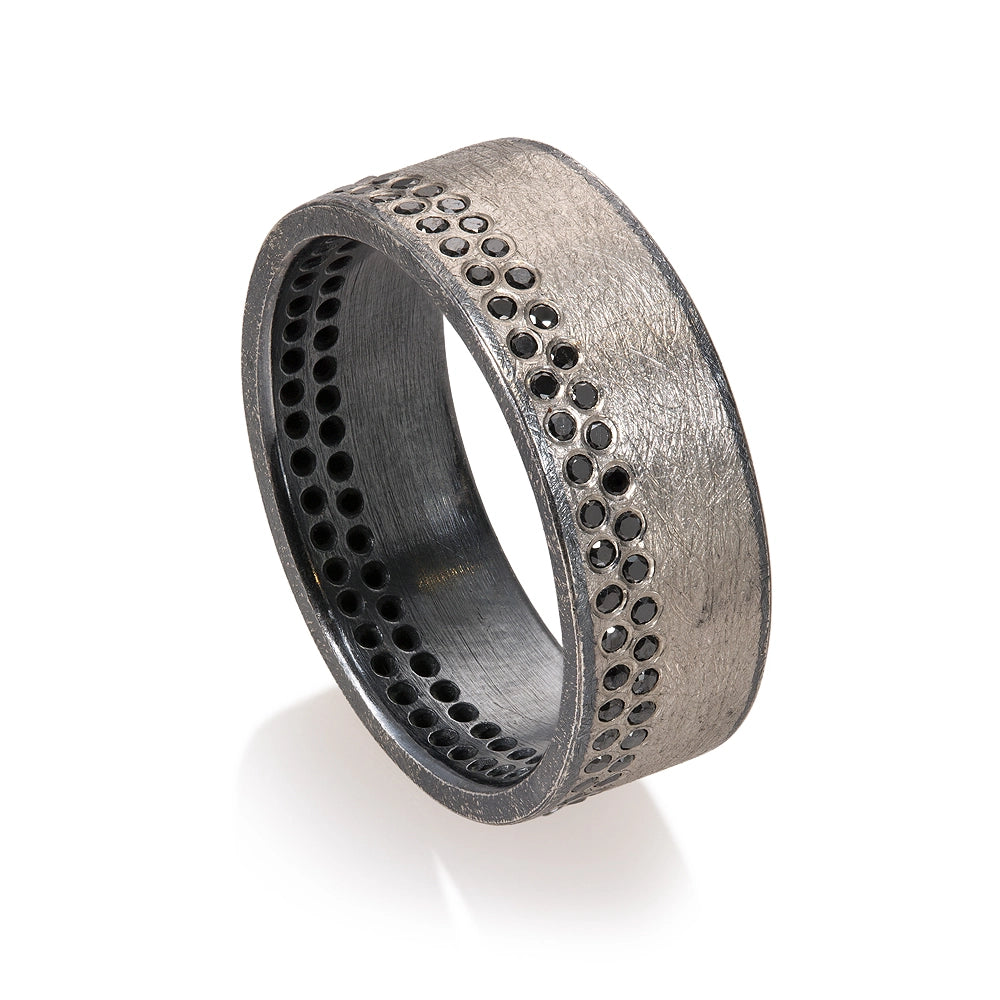 Todd Reed Wedding Rings in Platinum/Palladium containing Black diamond trdr217-pd-ss