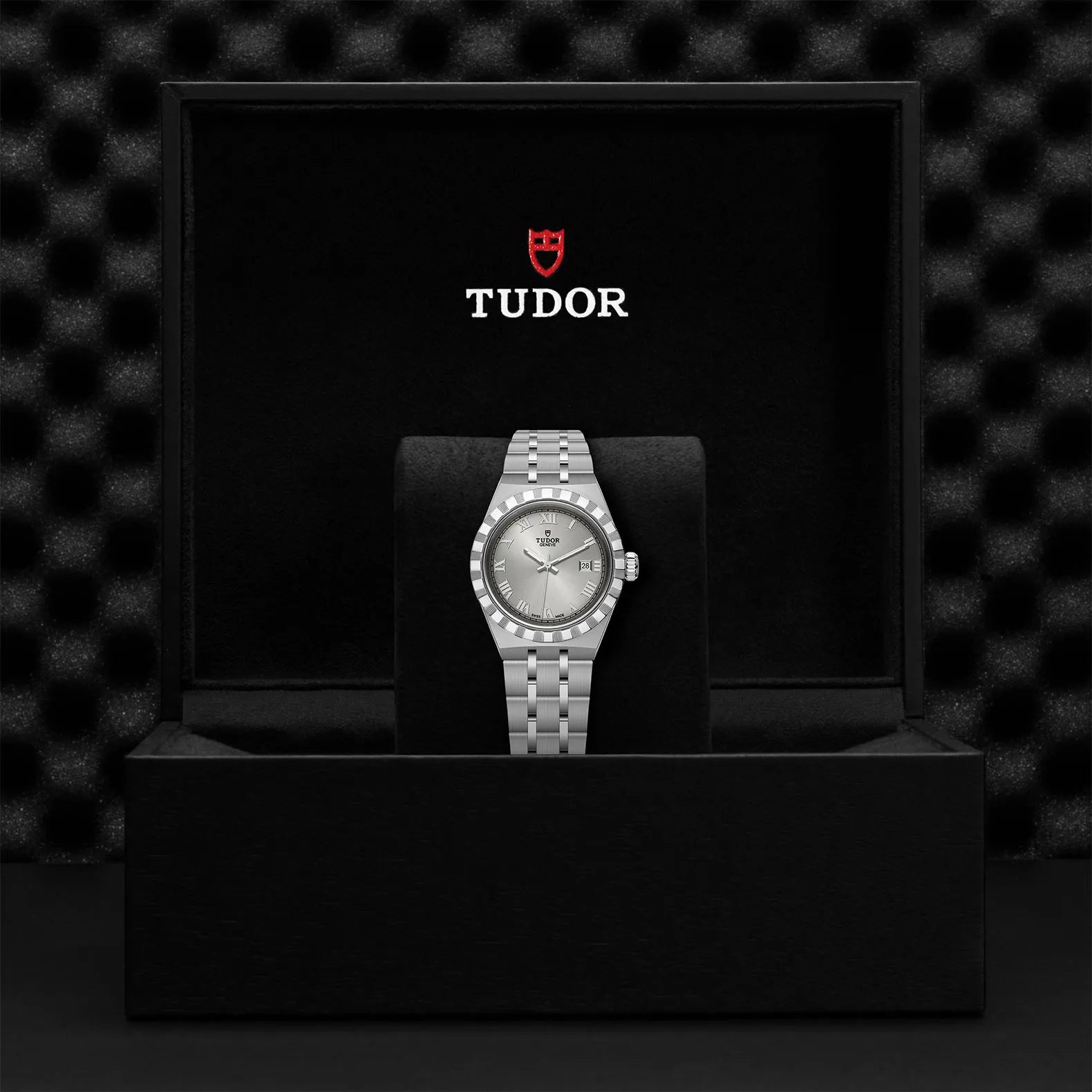 Tudor Royal Tudor Royal