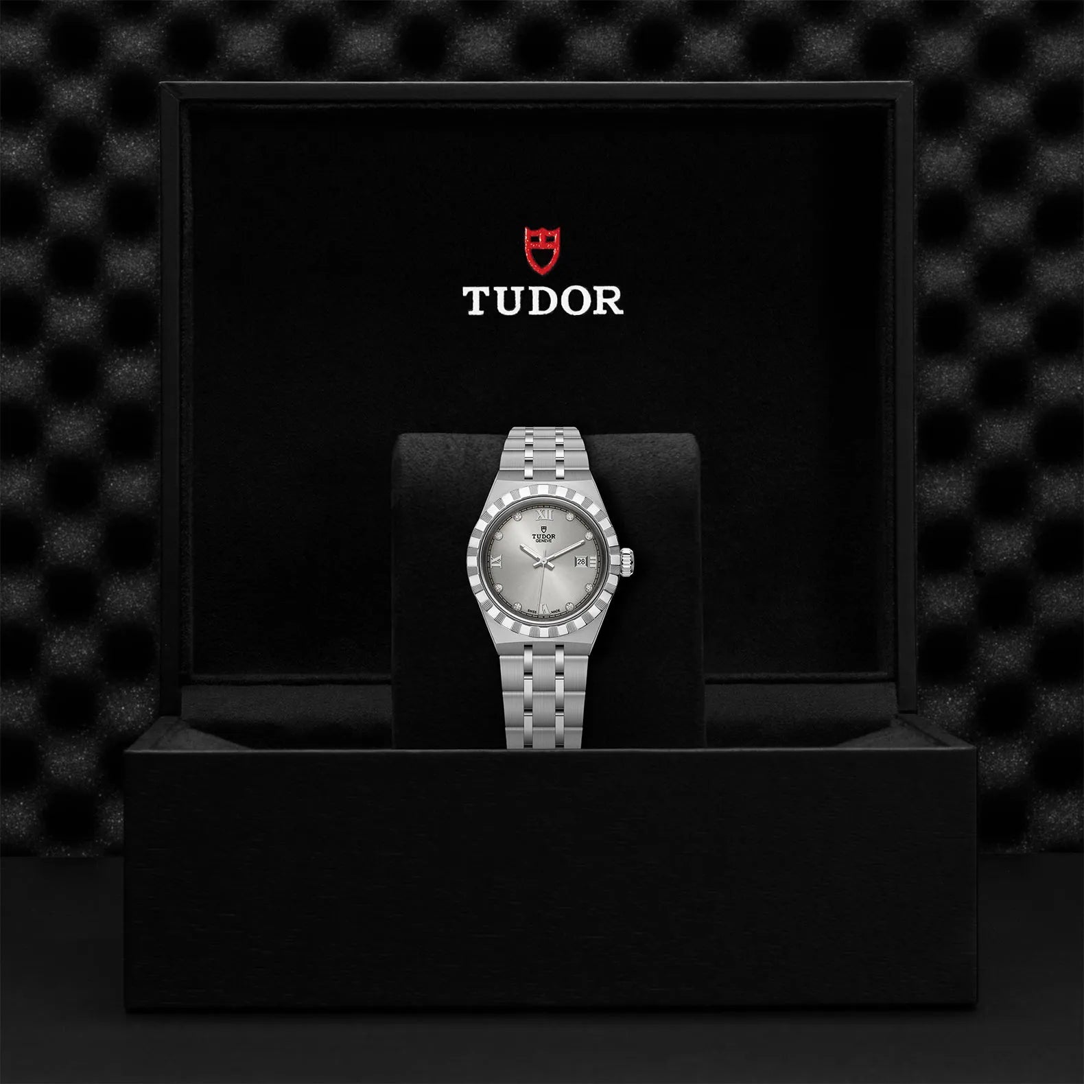 Tudor Royal Tudor Royal
