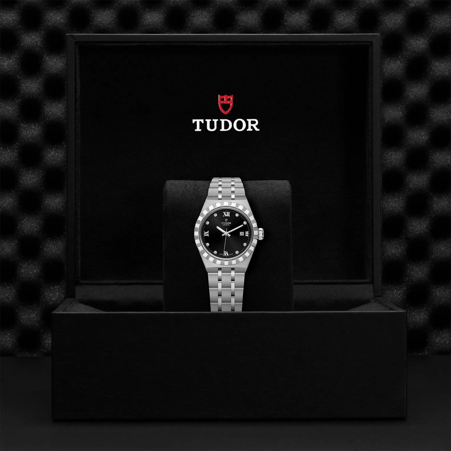Tudor Royal Tudor Royal