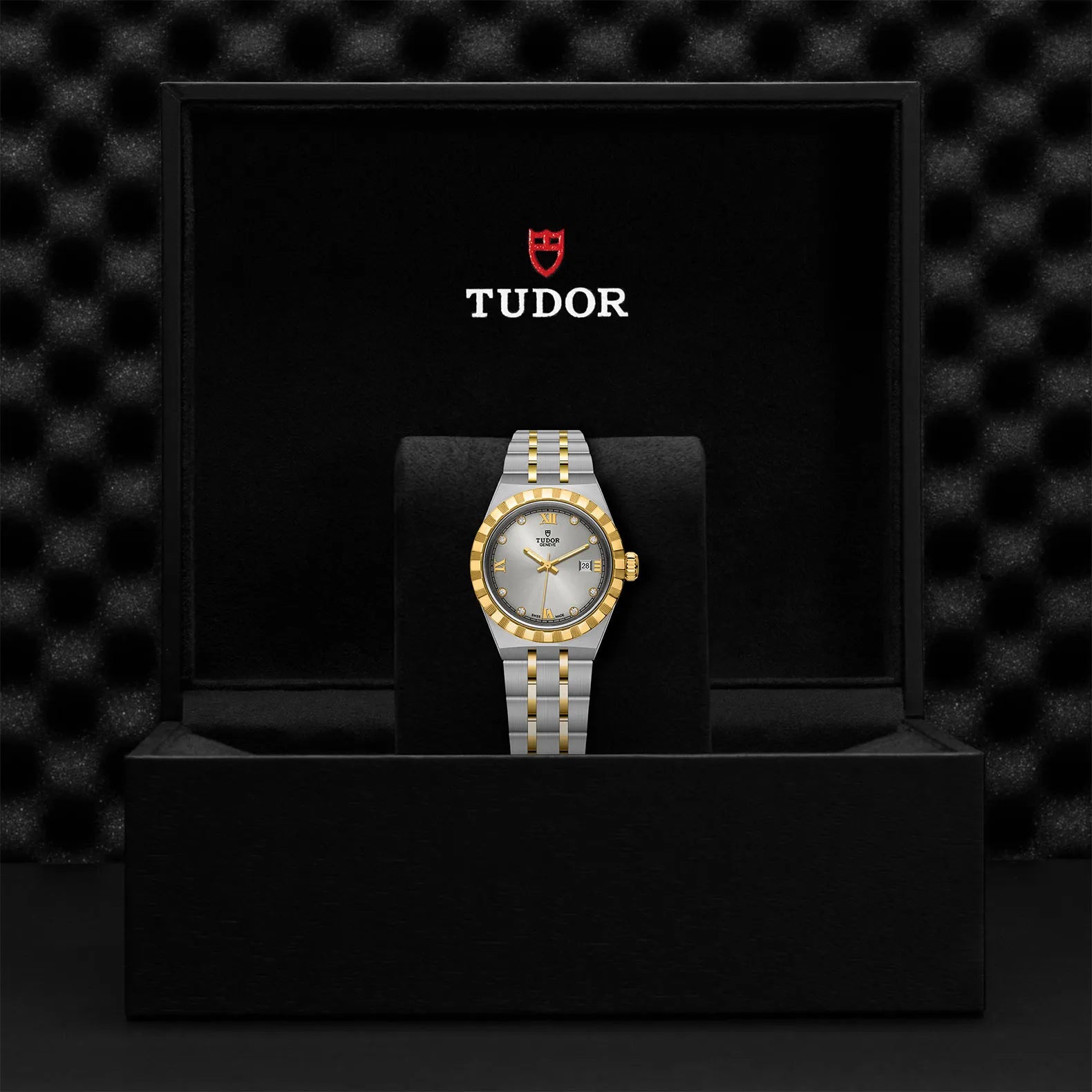 Tudor Royal Tudor Royal