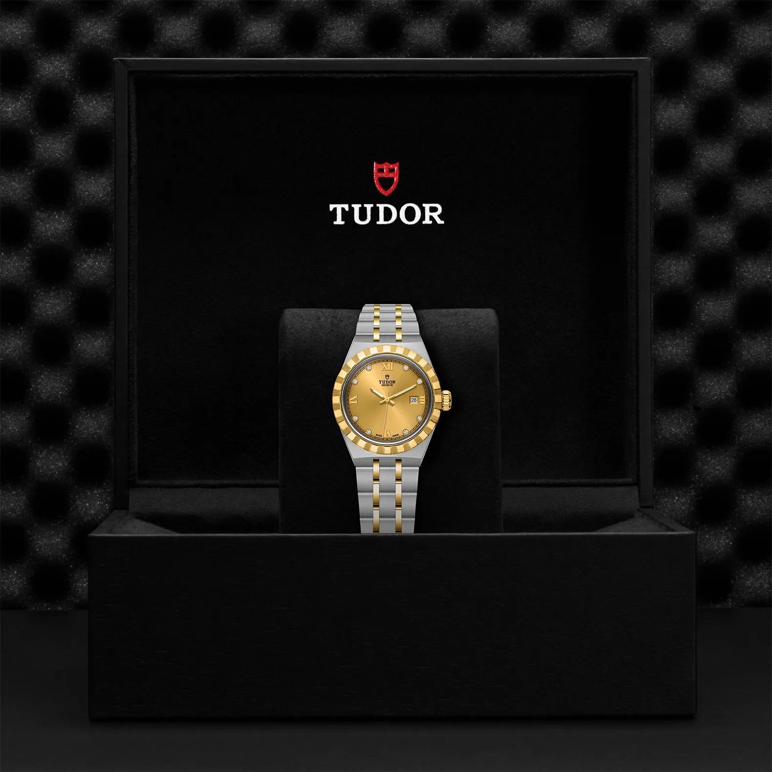 Tudor Royal Tudor Royal
