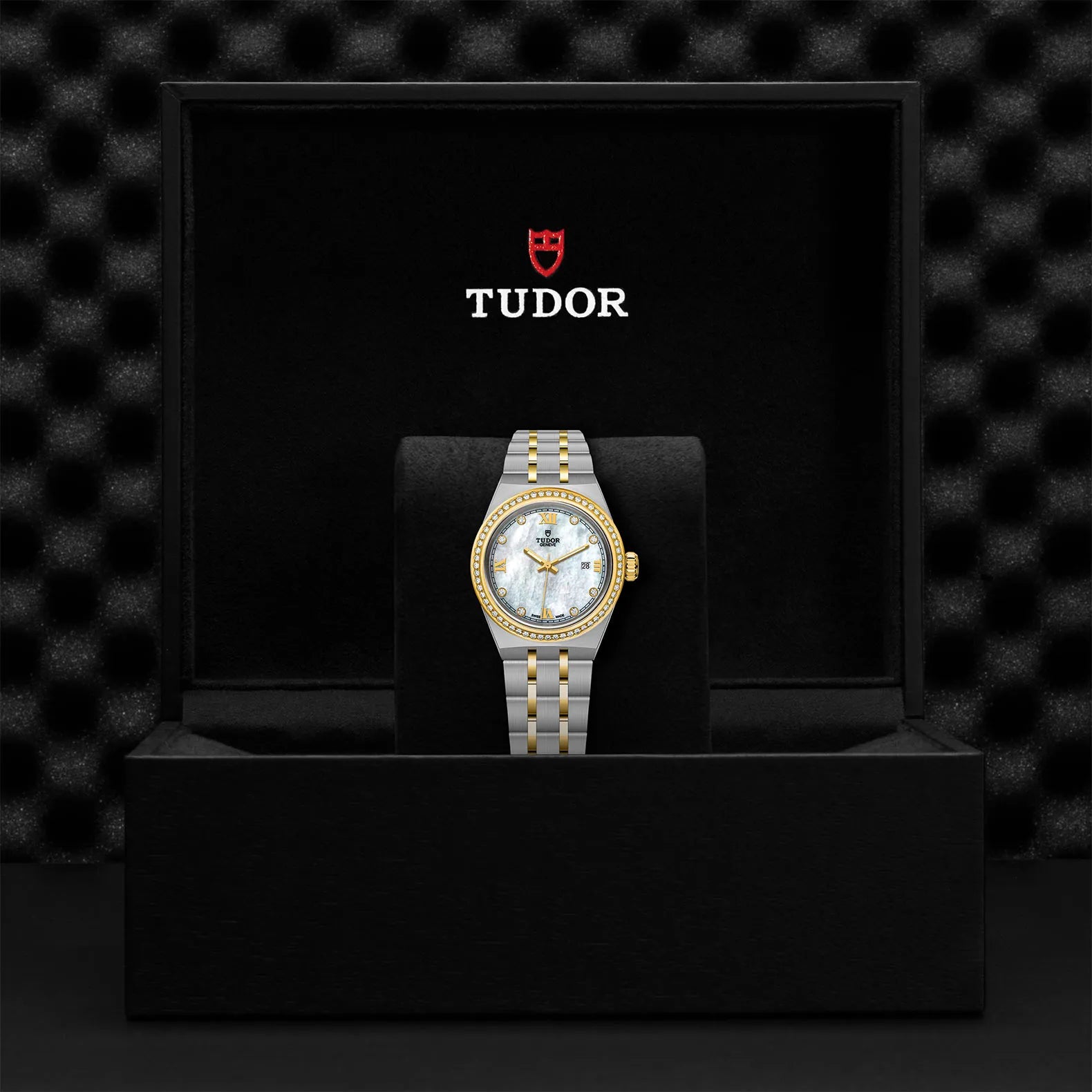 Tudor Royal Tudor Royal