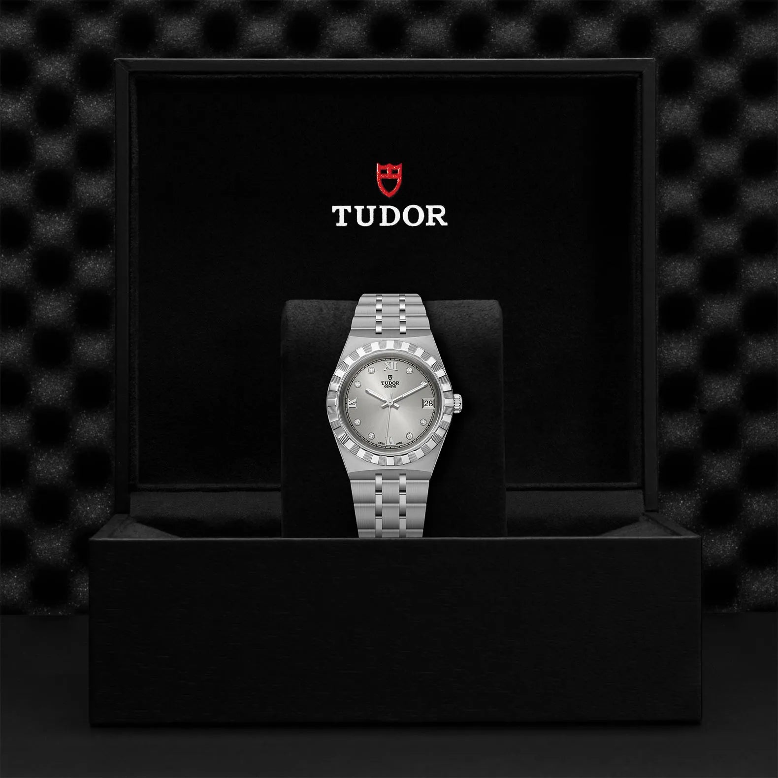 Tudor Royal Tudor Royal
