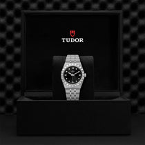 Tudor Royal Tudor Royal