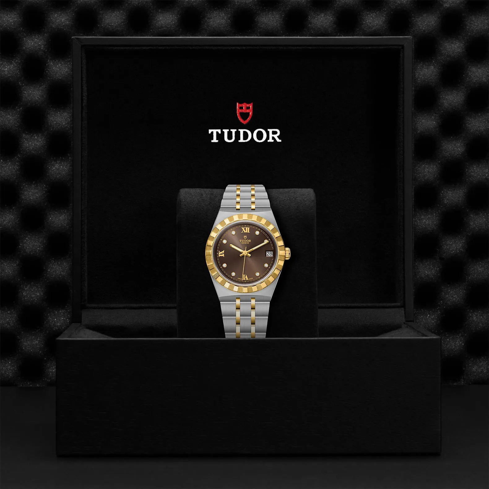 Tudor Royal Tudor Royal