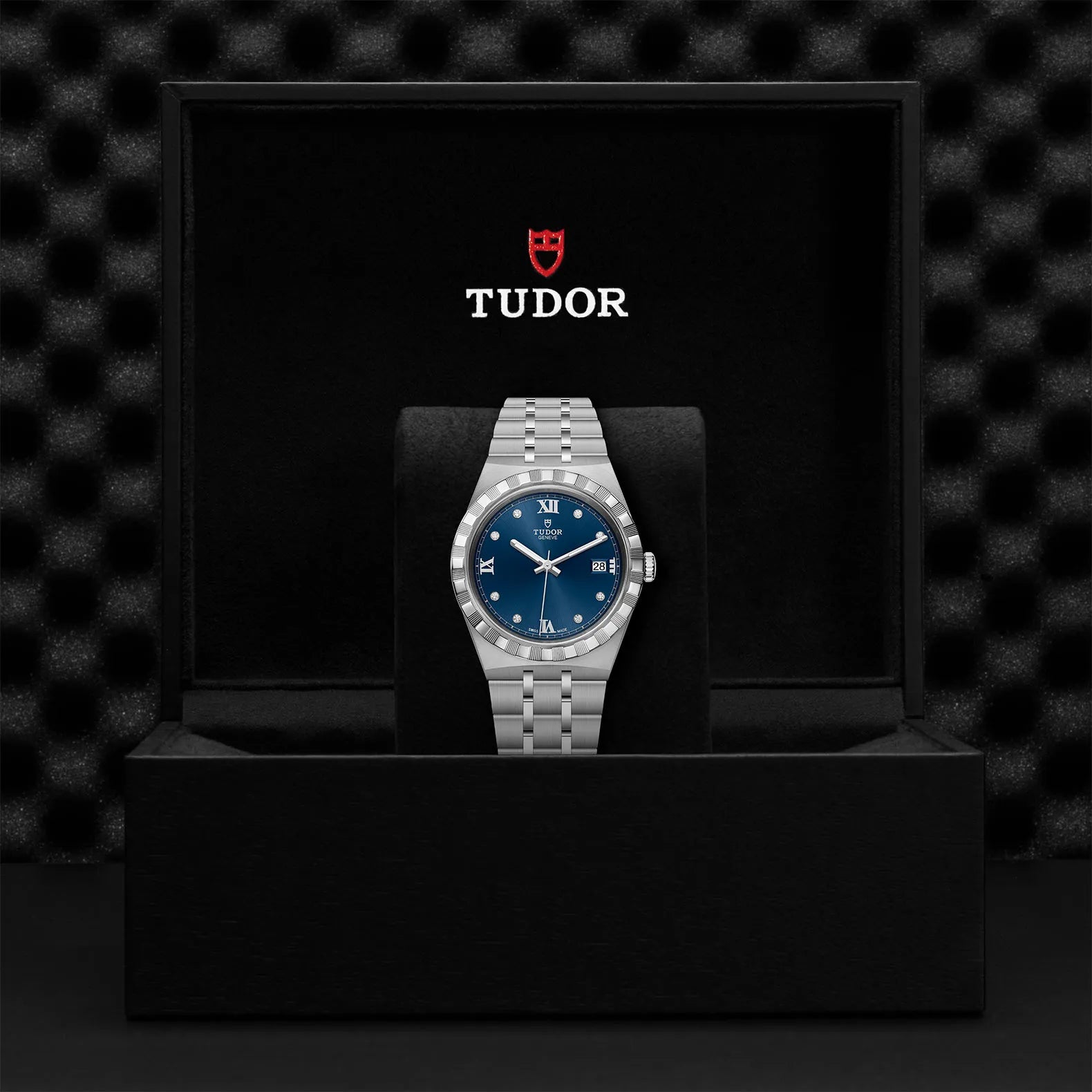Tudor Royal Tudor Royal