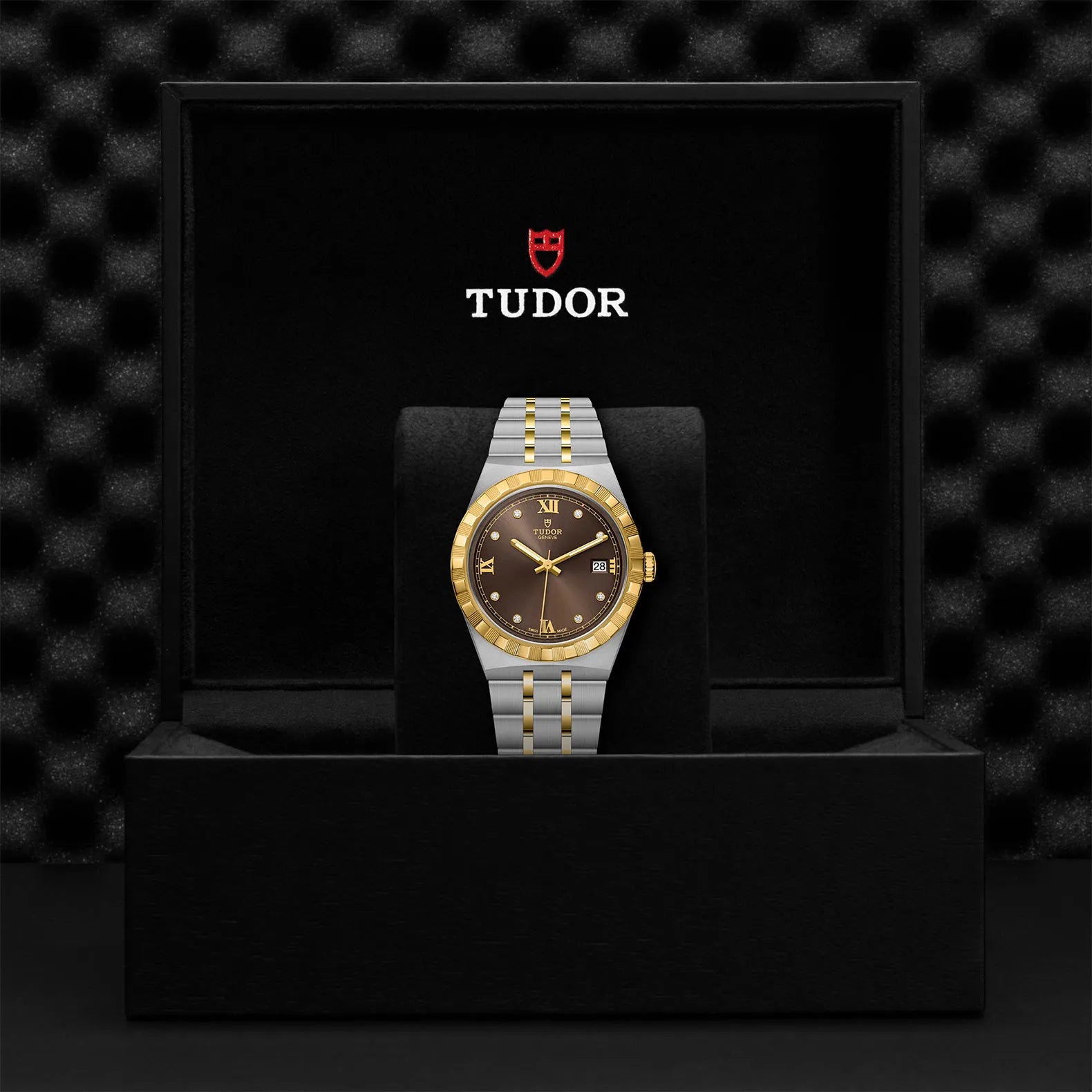 Tudor Royal Tudor Royal