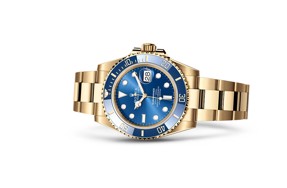 Rolex Submariner Date m126618lb-0002 Watch laying down