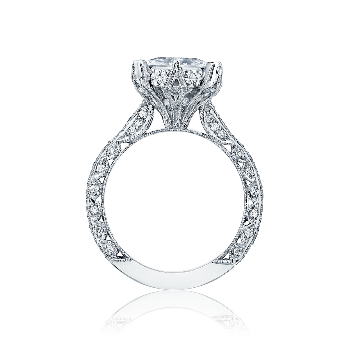 Tacori Engagement Rings in Platinum/Palladium containing Diamond HT 2604 PR 8