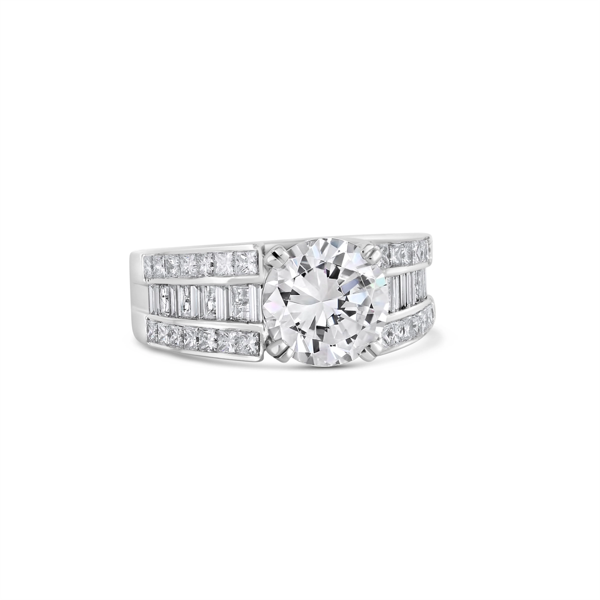 Engagement Collections Engagement Rings in Platinum/Palladium containing Diamond 348883