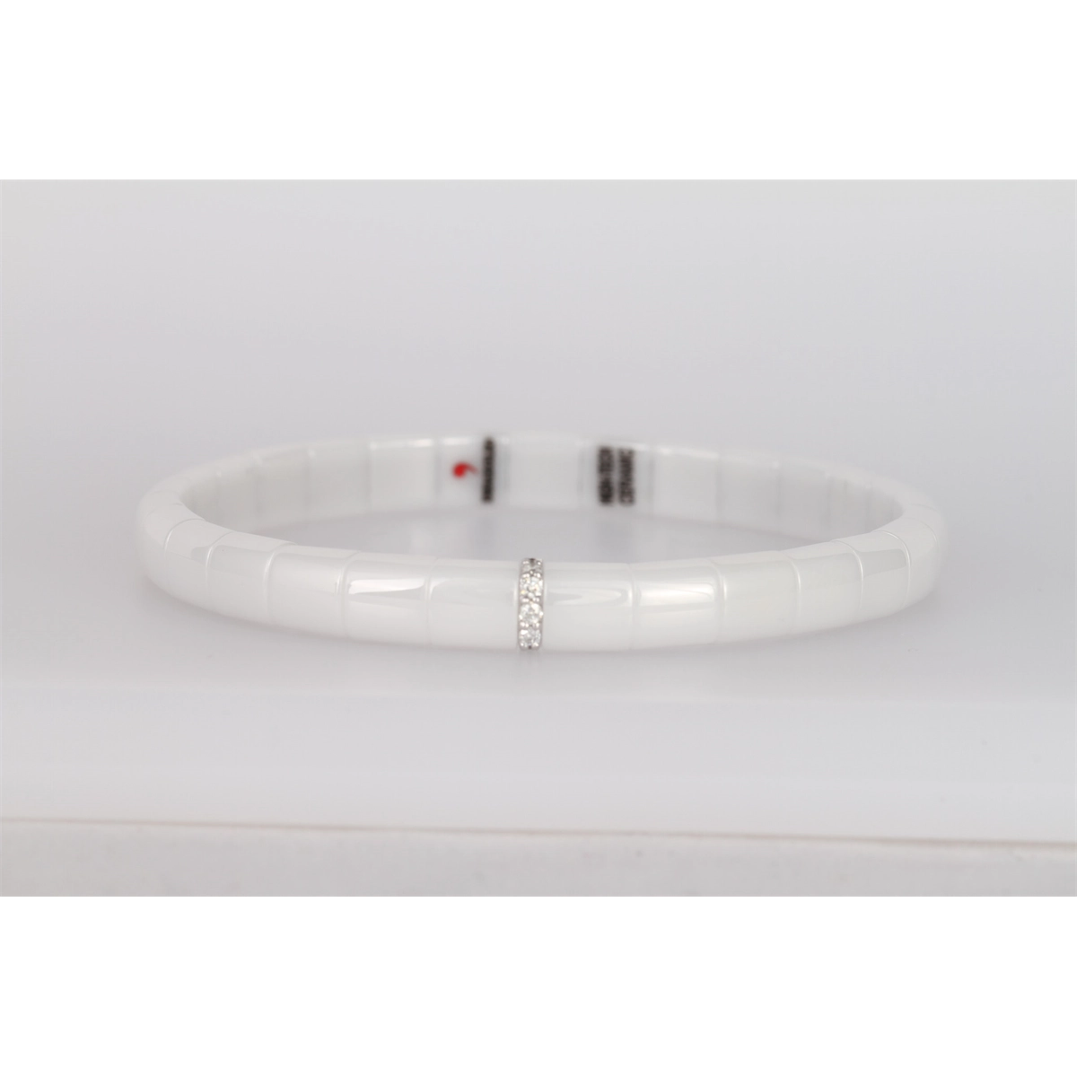 csv_image Roberto Demeglio Bracelet in Alternative Metals containing Diamond PU4B7DBOB