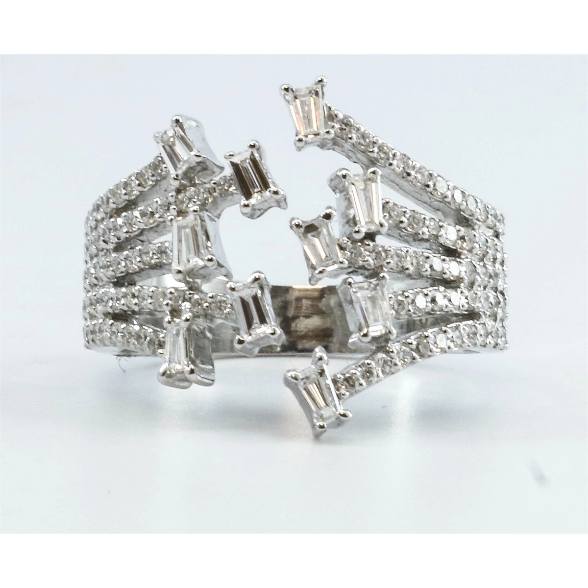 Rings Rings in White Gold containing Diamond 369777