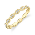 Wedding Bands Rings in Yellow Gold containing Diamond 379267