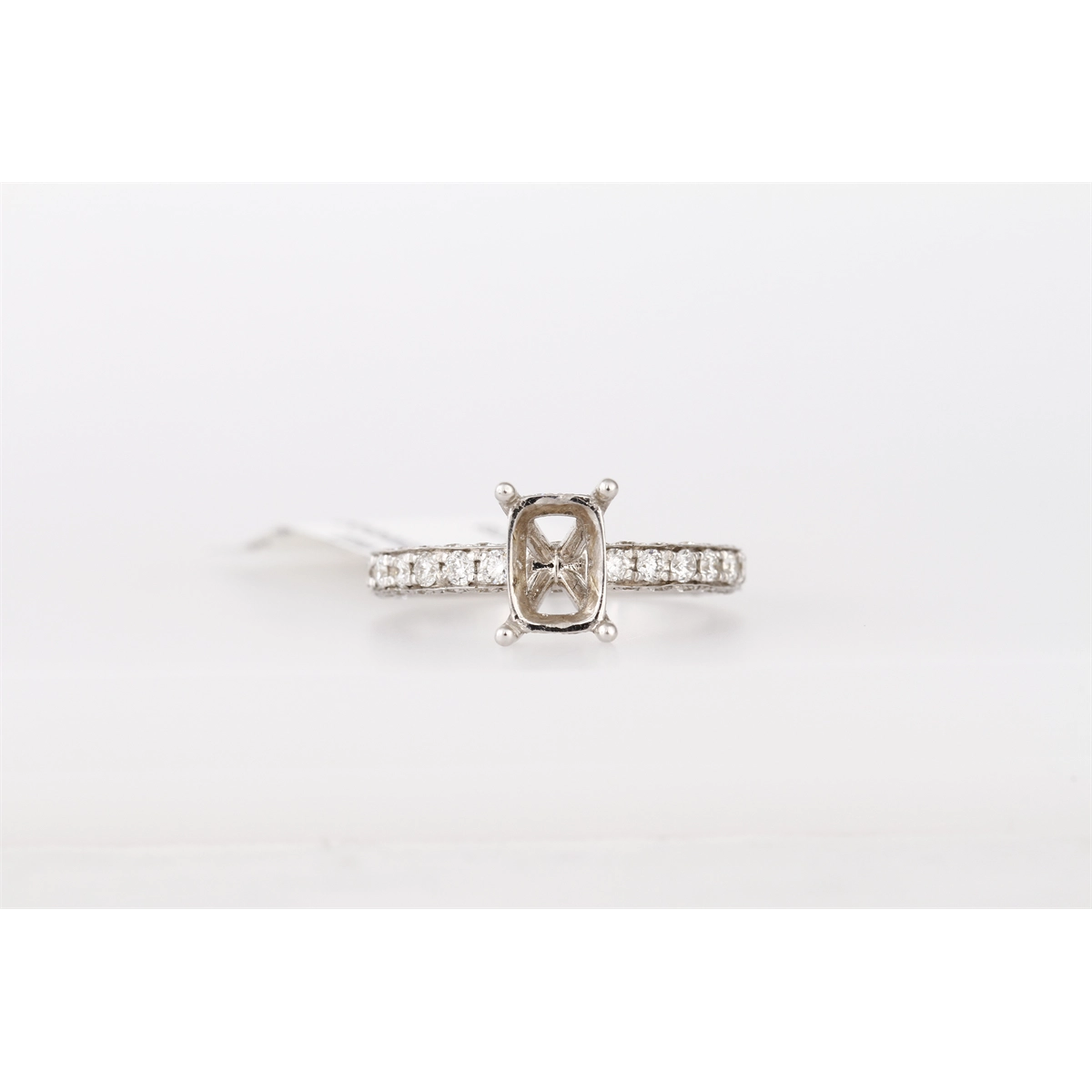 Engagement Collections Engagement Rings in White Gold containing Diamond 390759