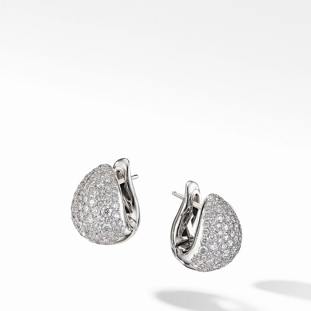 David Yurman Earrings in White Gold containing Diamond E14789D8WADI