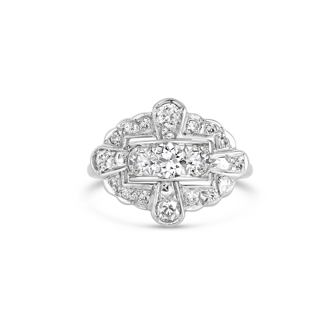 Undefined Estate Jewelry in White Gold 394715