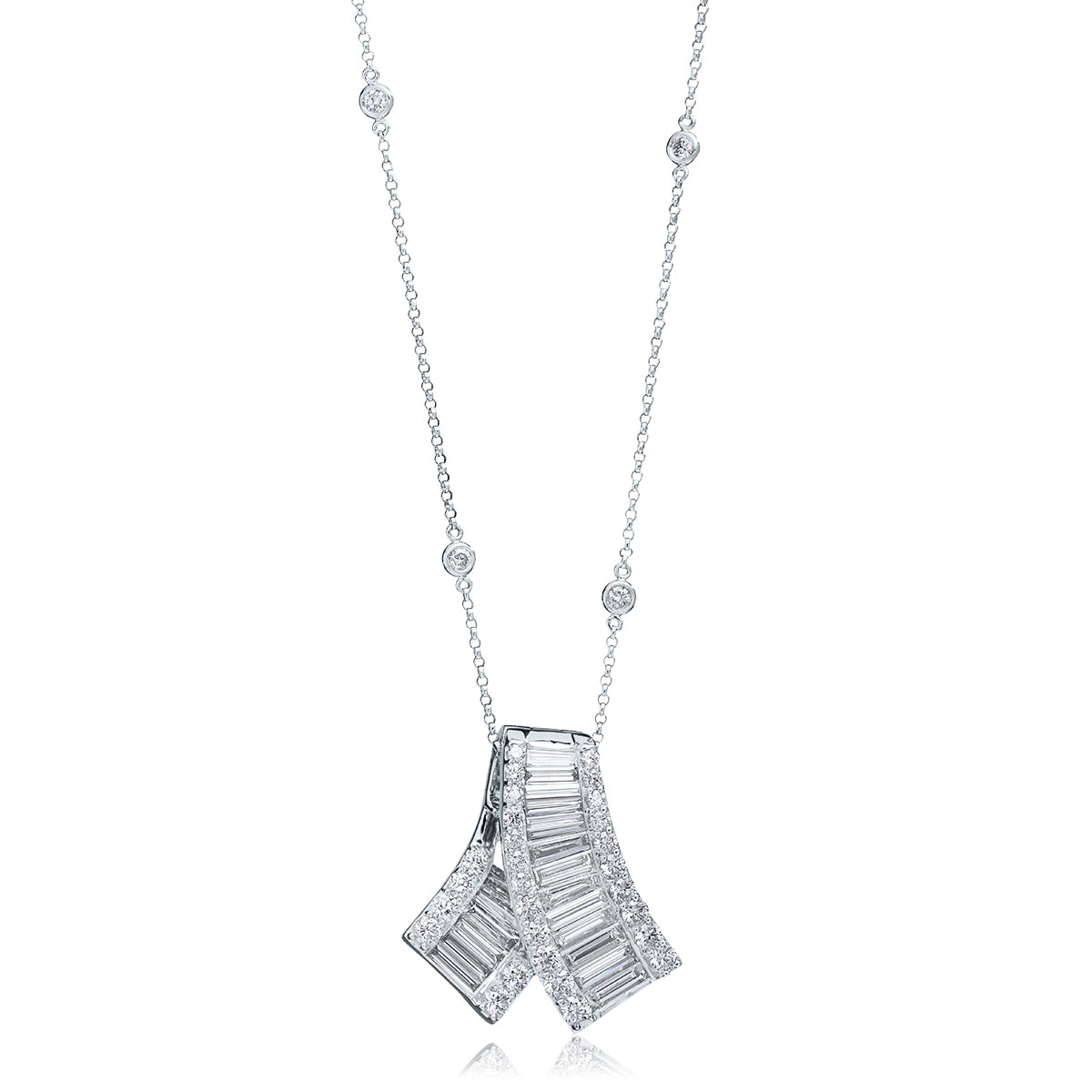 Pendants Pendants in White Gold containing Diamond 400137