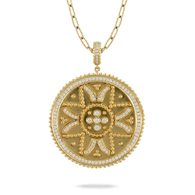 Doves Pendants in Yellow Gold containing Diamond P4813