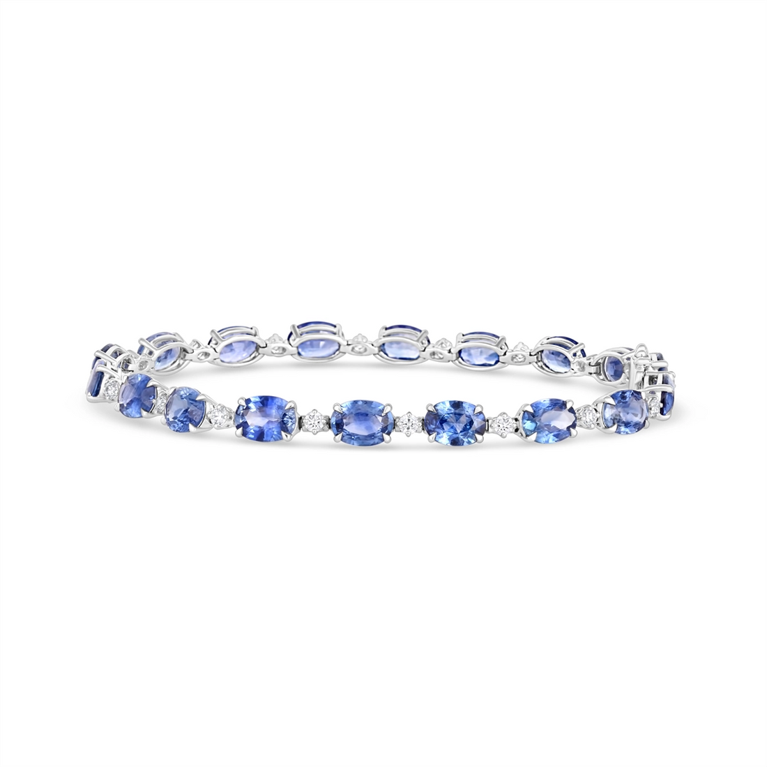 Bracelets Bracelets in White Gold containing Multi-gemstone, Diamond, Sapphire B31-142607
