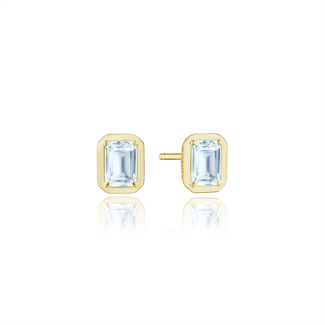 Tacori Earrings in Yellow Gold containing Blue topaz  FE 823 EC 5.5X4 BT Y