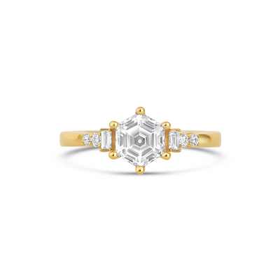 csv_image Engagement Collections Engagement Ring in Yellow Gold containing Diamond LB511-Y