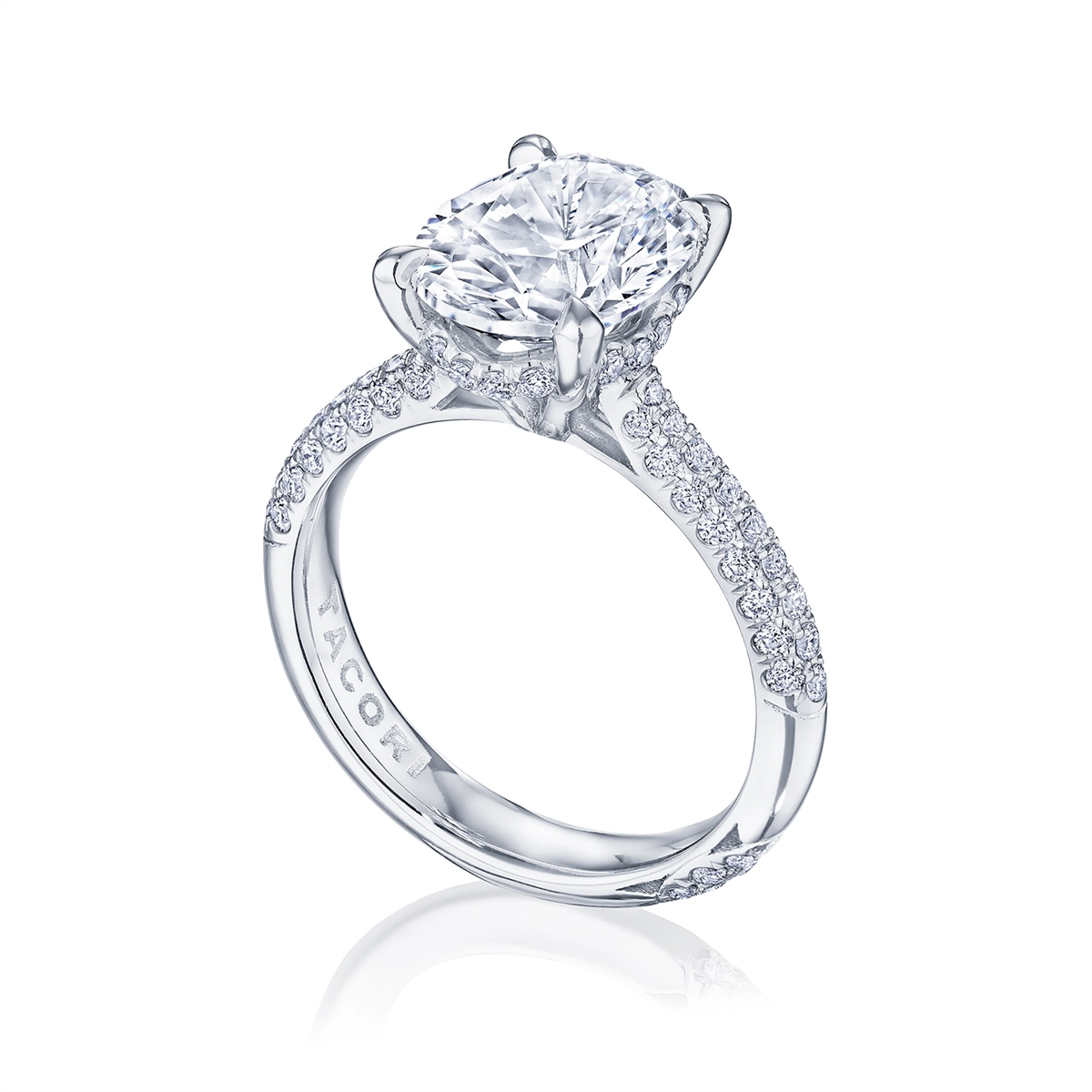 Tacori Engagement Rings in Platinum/Palladium containing Diamond HT 2673 OV 11.5X8