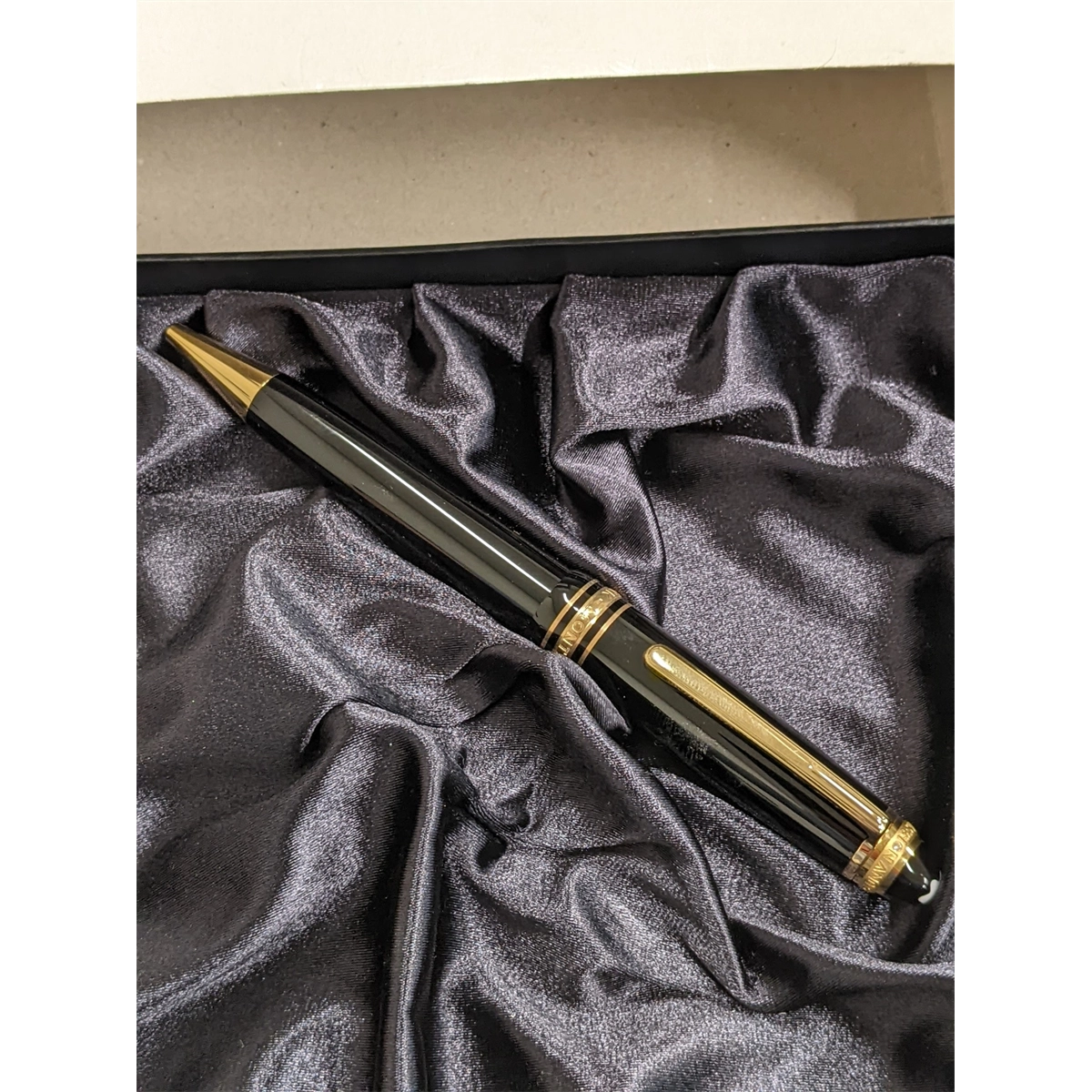 Montblanc Writing Instruments MB75353