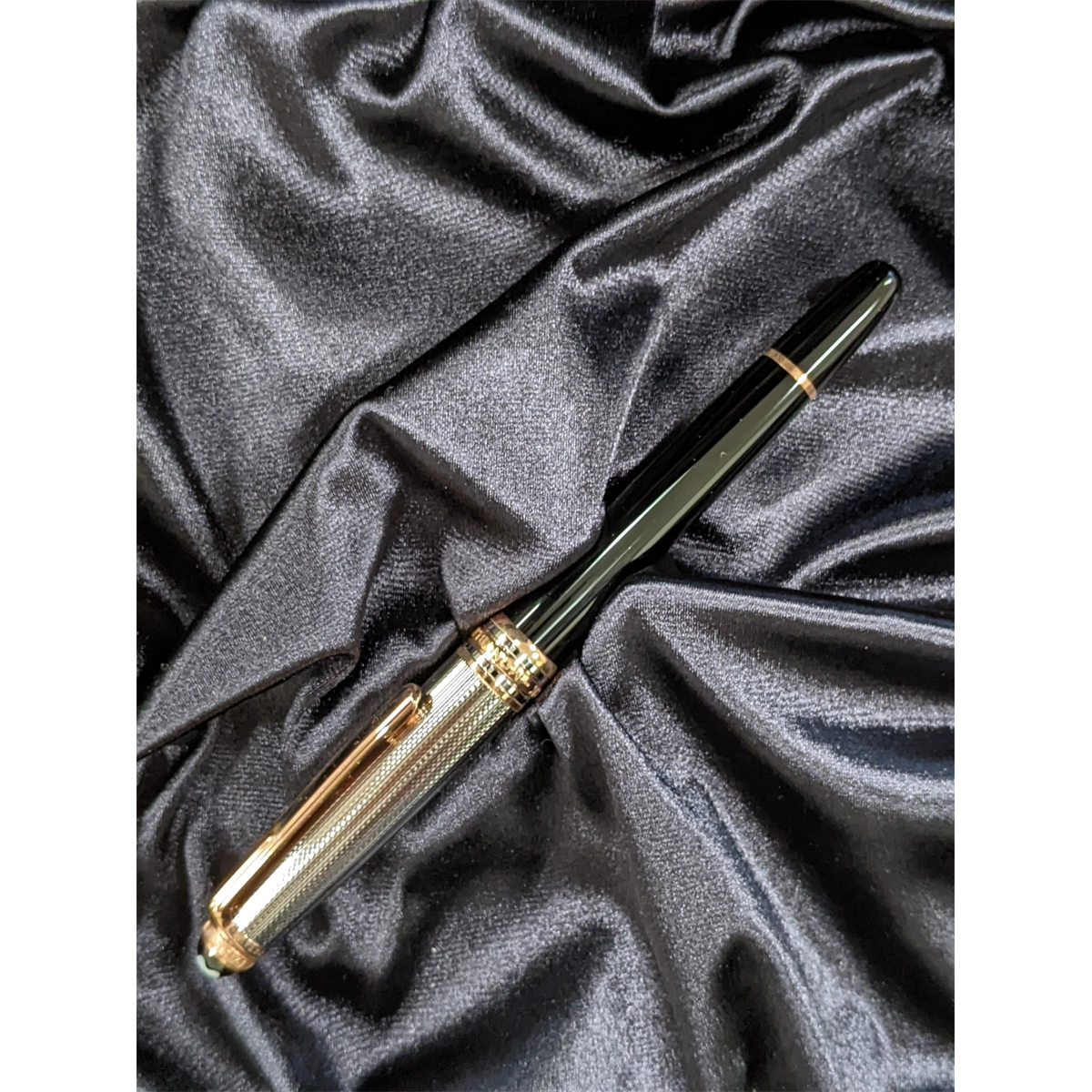 Montblanc Writing Instruments in Silver MB75262