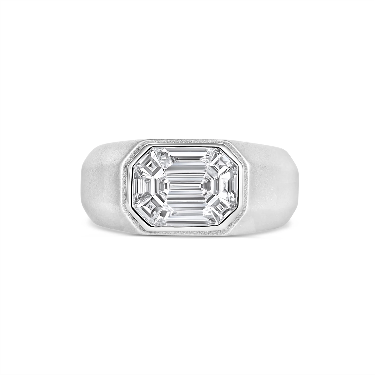Mens Bands Rings in White Gold containing Diamond 439378