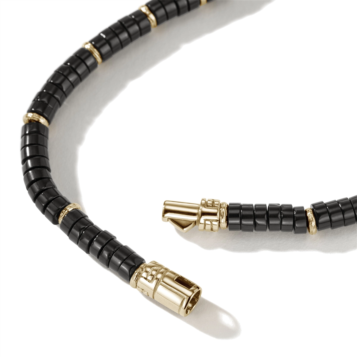 John Hardy Bracelets in Yellow Gold containing Black onyx BUGGS900984BONXUL