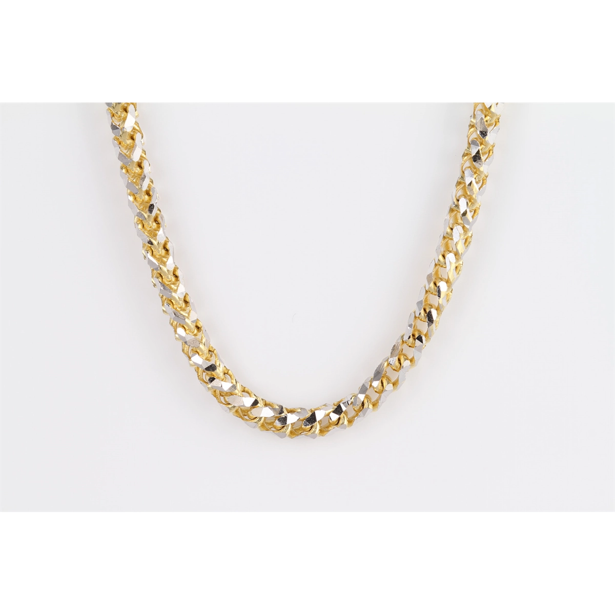 Necklaces Jewelry in Mixed Metals 440685