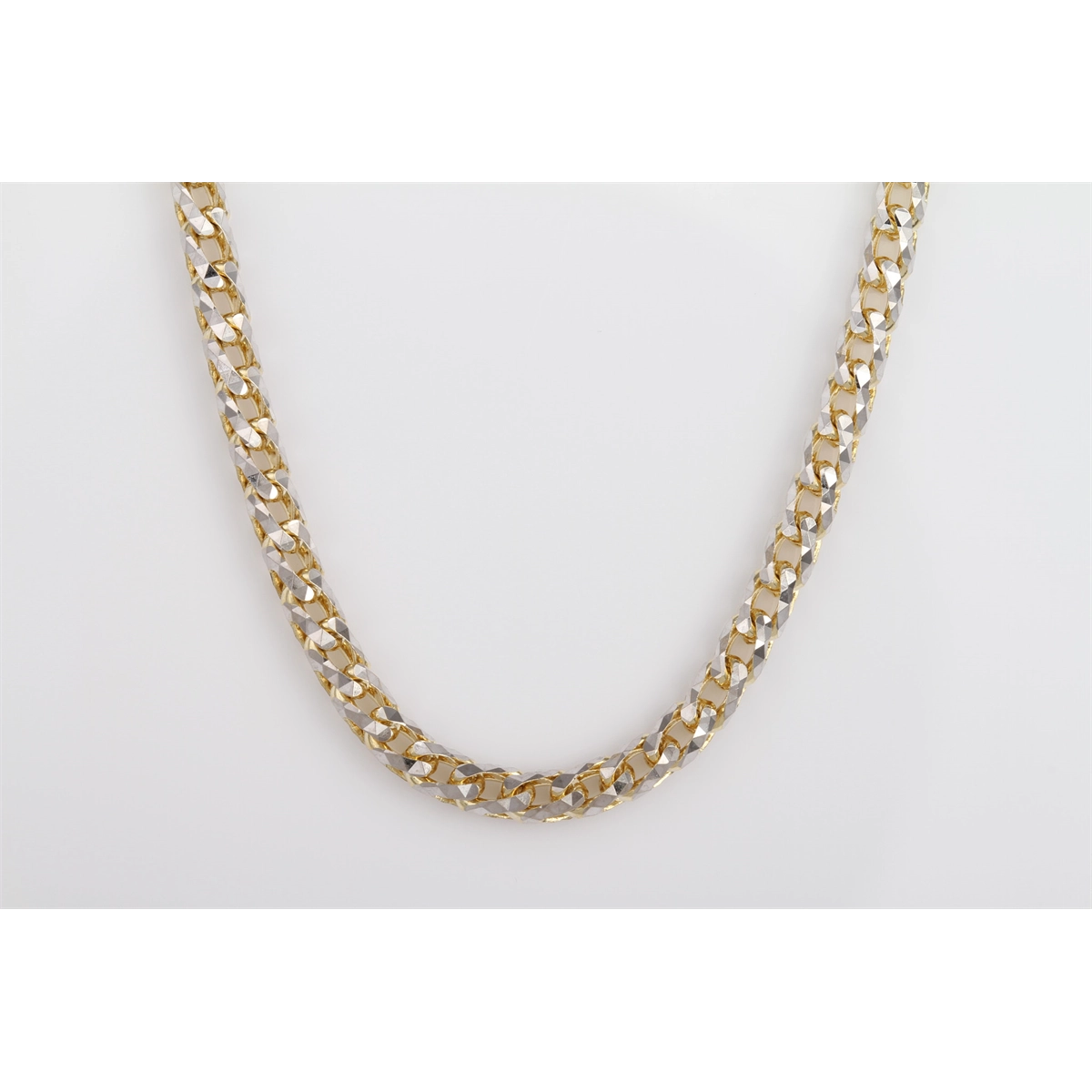 Necklaces Jewelry in Mixed Metals 441064