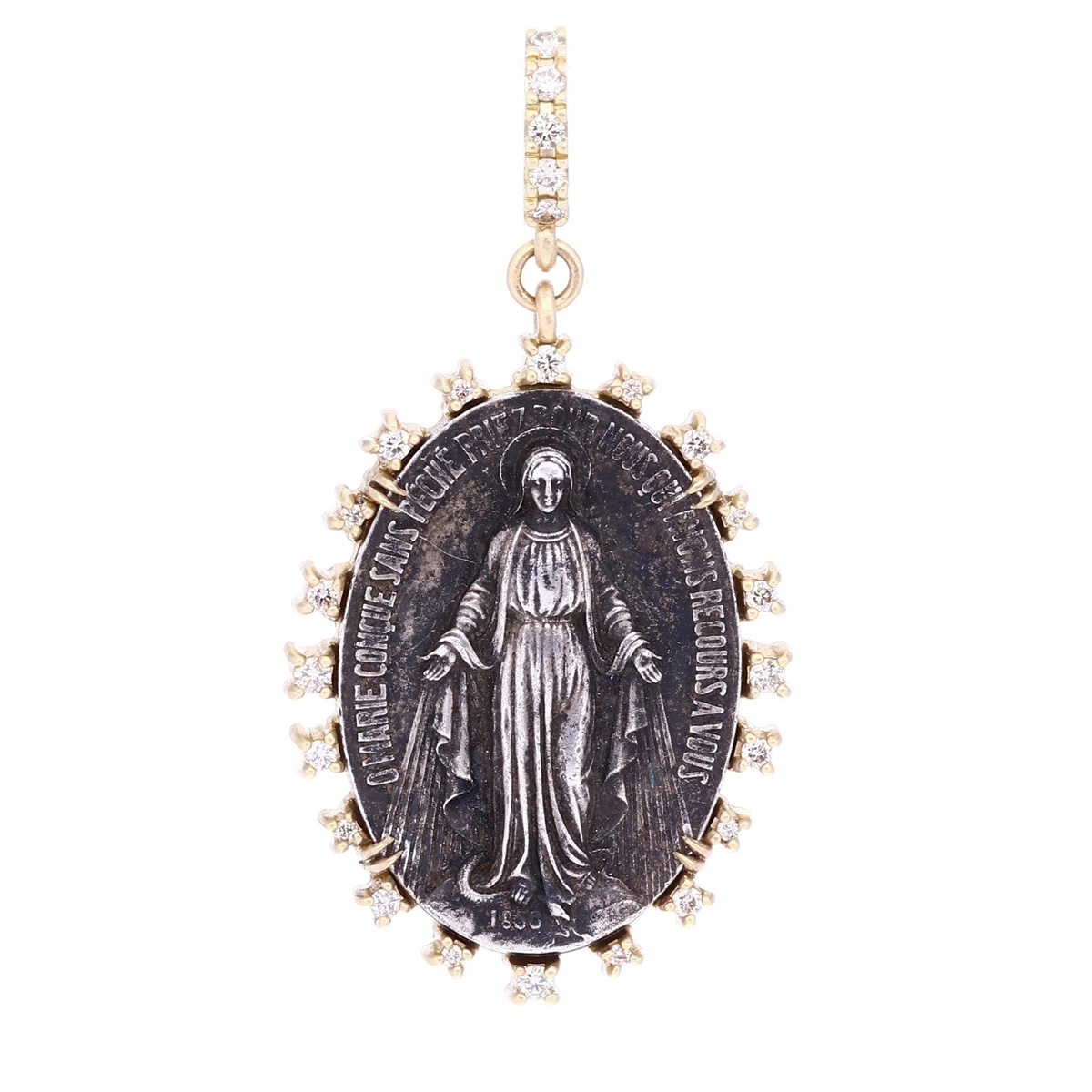 Cynthia Ann Pendants in Yellow Gold containing Diamond ECL3338
