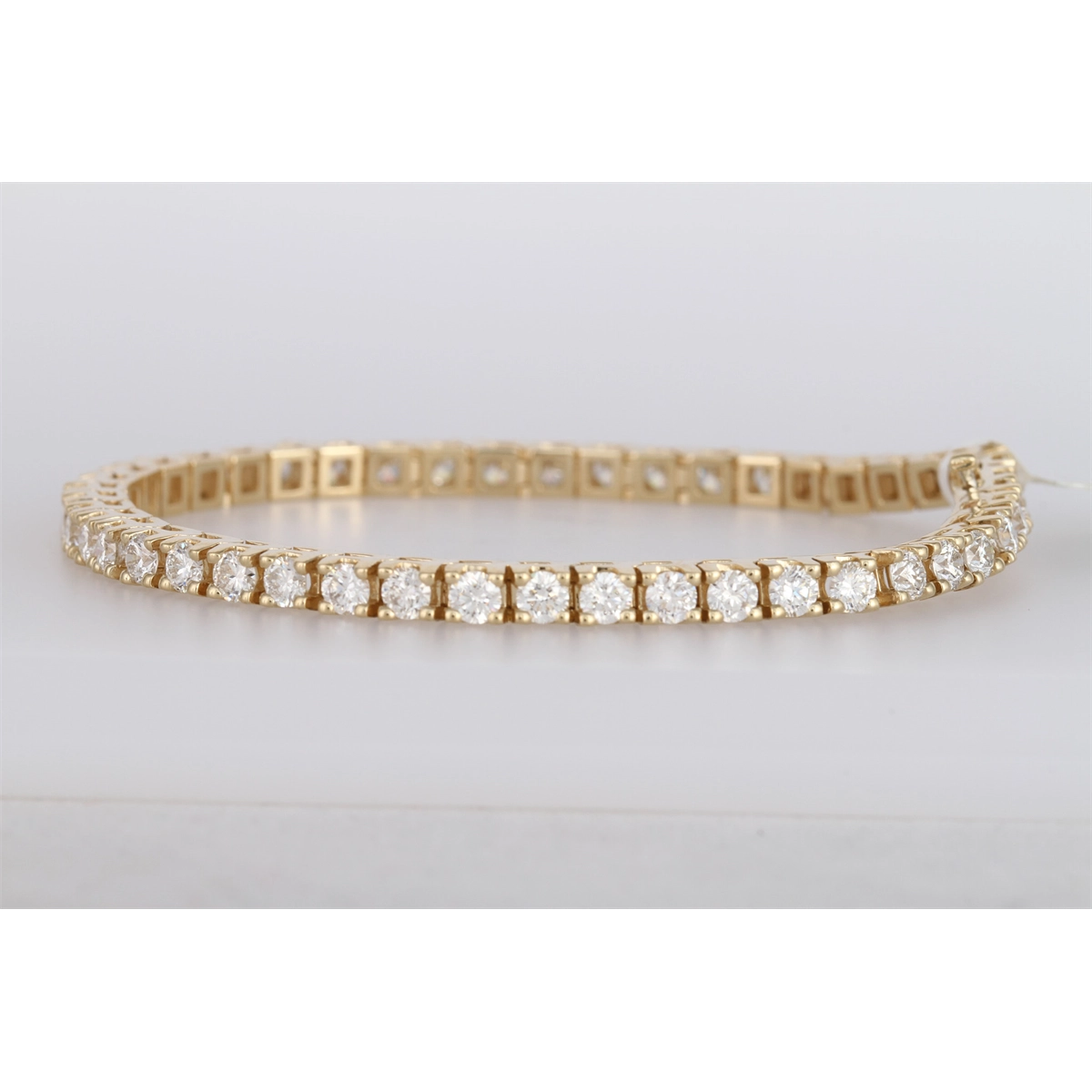 Bracelets Bracelets in Yellow Gold containing Diamond 444980