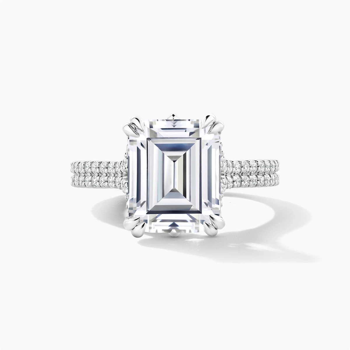 Engagement Collections Engagement Rings in Platinum/Palladium containing Diamond 446120