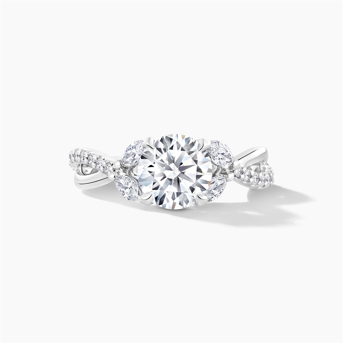 Engagement Collections Engagement Rings in Platinum/Palladium containing Diamond 446124