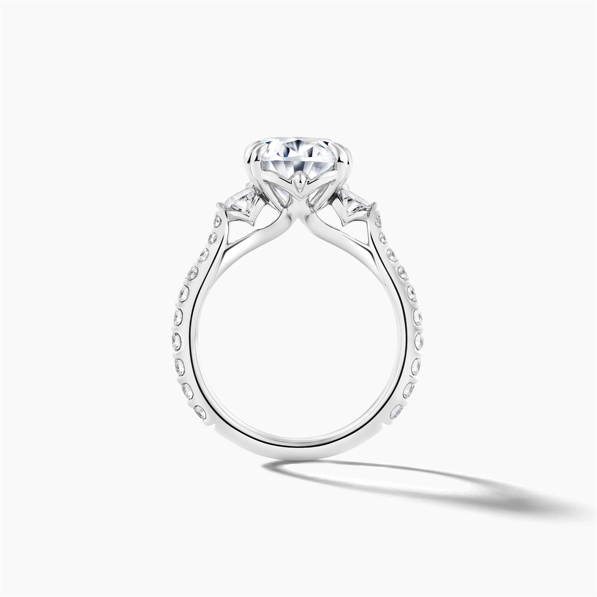 Engagement Collections Engagement Rings in Platinum/Palladium containing Diamond 446125