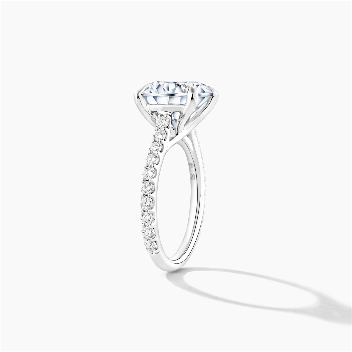 Engagement Collections Engagement Rings in Platinum/Palladium containing Diamond 446128