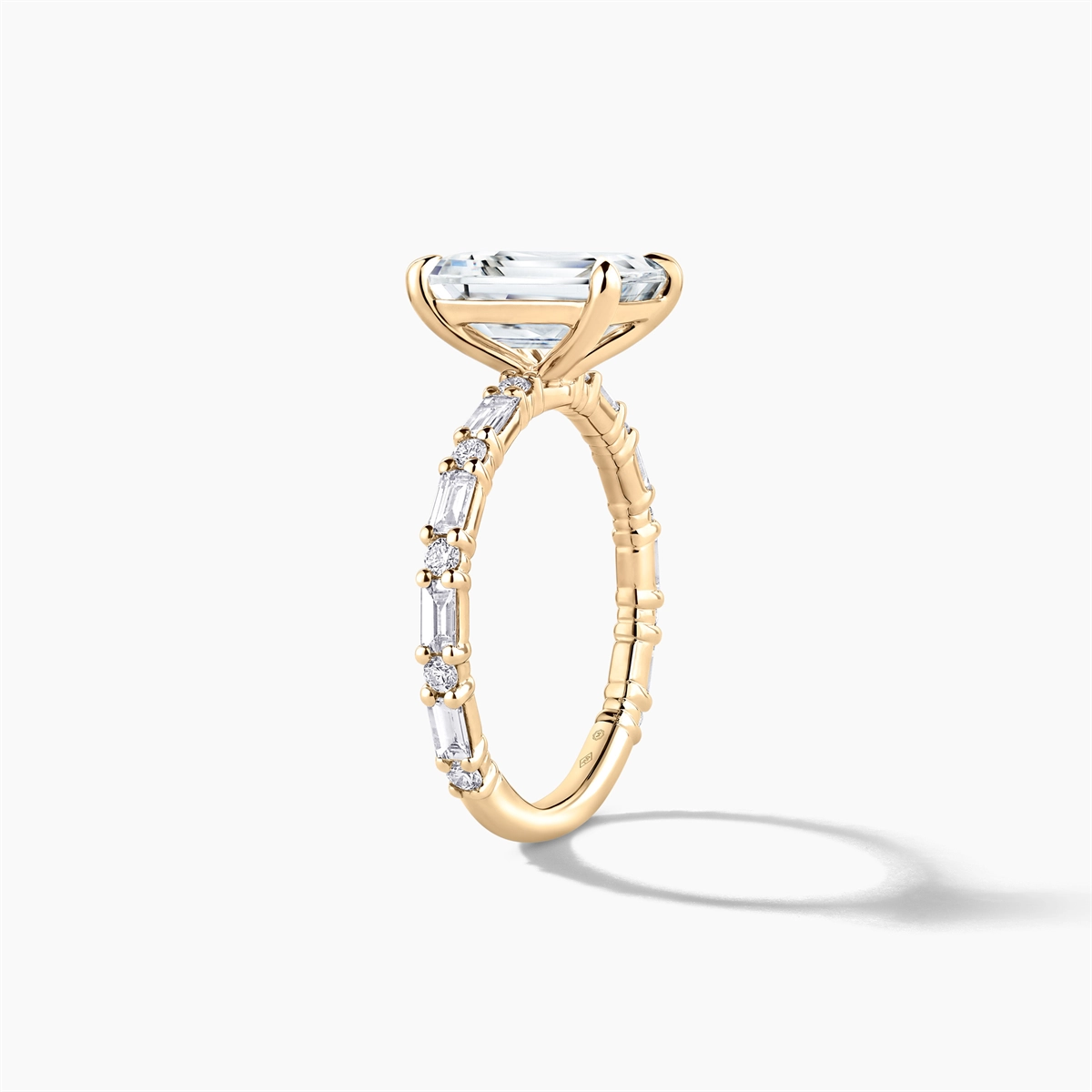 Engagement Collections Engagement Rings in Yellow Gold containing Diamond 446136