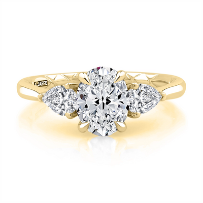 A. Jaffe Engagement Rings in Yellow Gold containing Diamond MECOV2603Q/250-14Y