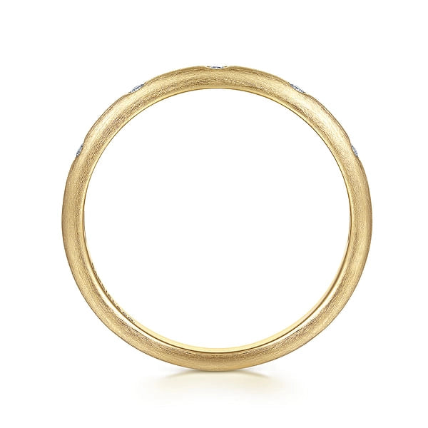 Gabriel & Co Wedding Rings in Yellow Gold containing Diamond LR52508Y45JJ