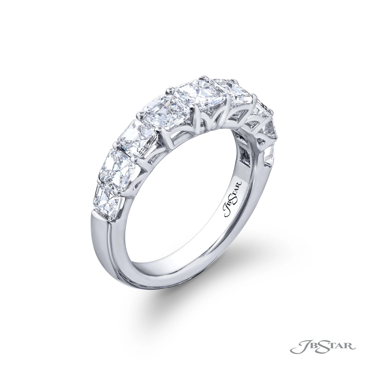 JB Star Rings in Platinum/Palladium containing Diamond 7002/002