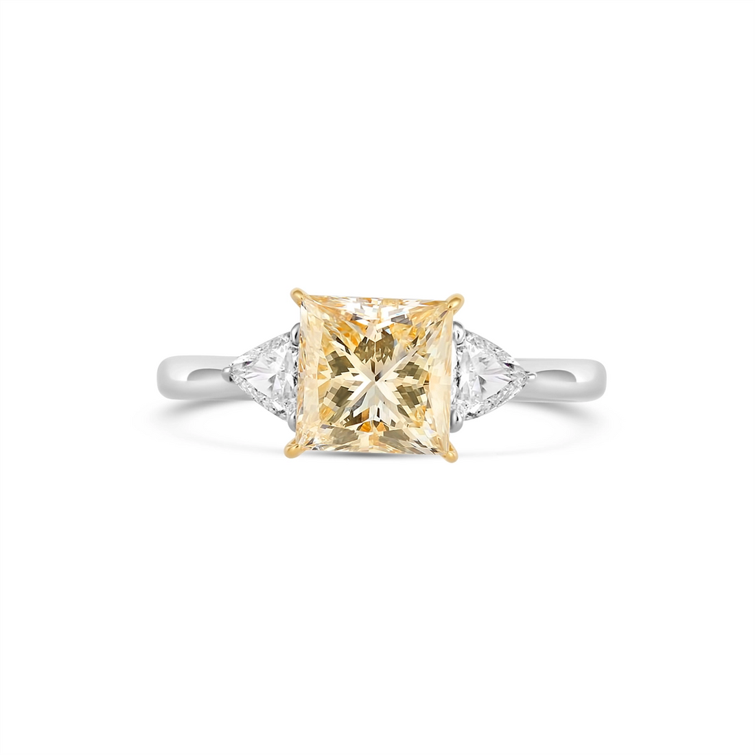 Engagement Collections Engagement Rings in Platinum/Palladium containing Diamond R025679