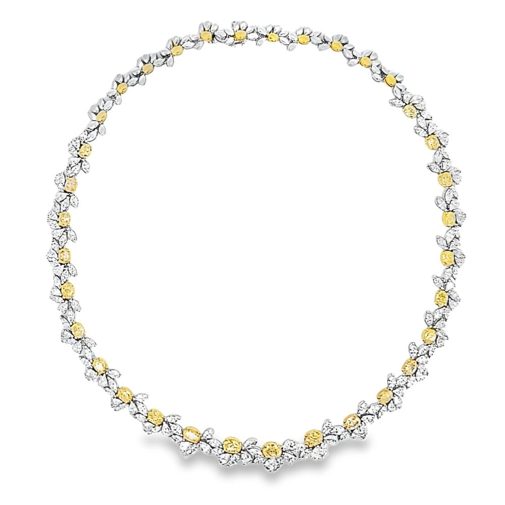 Necklaces Necklaces in Mixed Metals containing Diamond 449800
