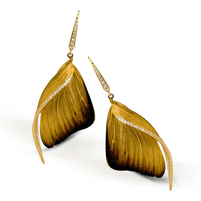Simon G Earrings in Yellow Gold containing Diamond DE171-Y