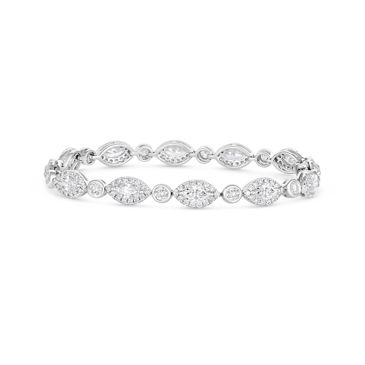 Bracelets Bracelets in White Gold containing Diamond 450082